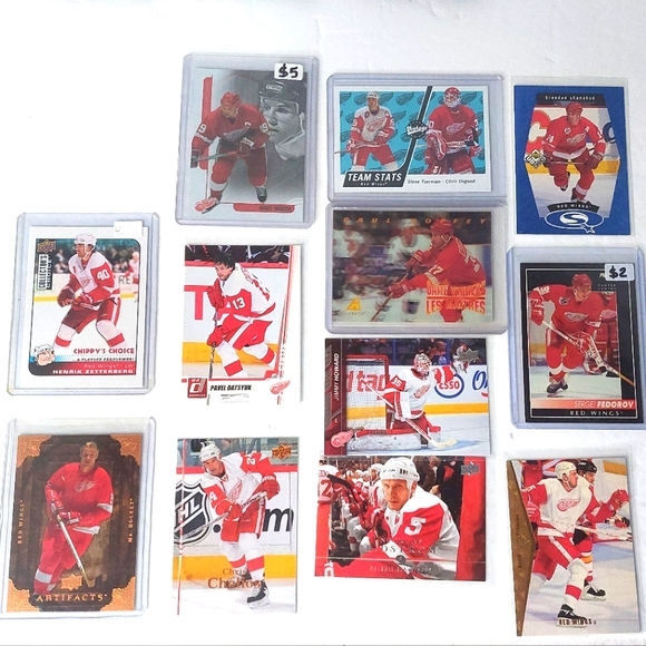 12 Detroit Red Wings NHL Hockey Cards Of Past Superstars, Legends and Stars! - Picture 1 of 2